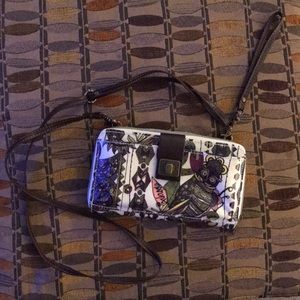 Sakroots wallet crossbody